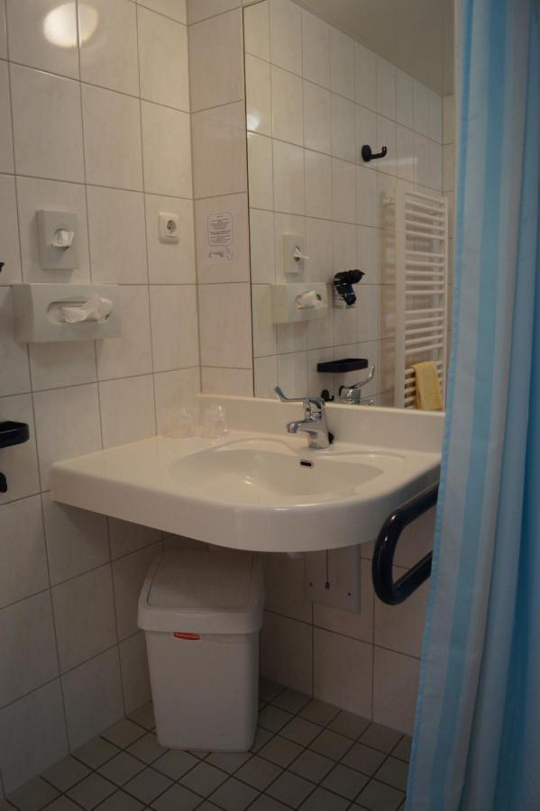 Schlosshotel Am Hainich Behringen  Ngoại thất bức ảnh